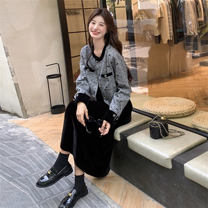 新款 现货主推丝绒吊带裙+小香外套套装9883-P165-K228图片