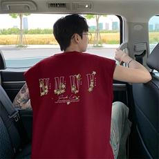 酒红色