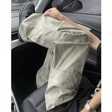卡其色