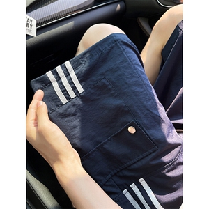 8XL-M三条杠工装短裤大码休闲运动中裤条纹冰丝五分裤DK1303/P48图片