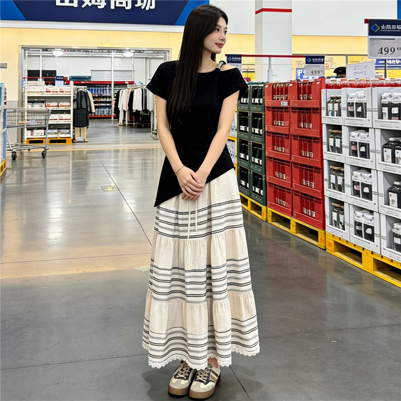 超火一整套女夏新款韩系高级感斜肩不规则短袖条纹半身长裙两件套,女装套装/套裙,2C310