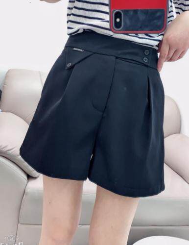 夏季新款短裤，女装，依洛菲