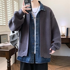 灰色