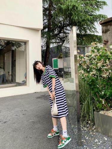 条纹T裙拼接亮色，女装，Queena PHoebe