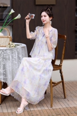 退现夏天2024wiu炸街减龄时尚半裙套装超好看高端小衫吊三件套潮，女装套装/套裙，朵莱米