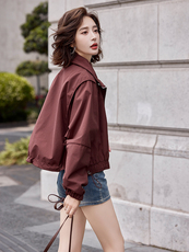 红外套女短款风衣2025新款时尚休闲百搭棒球服派克夹克上衣，女装派克服，依万里