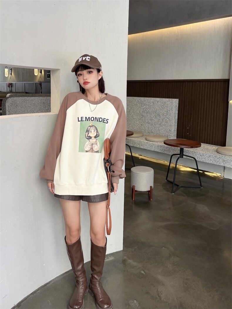 现货秋季新款：时尚潮流新款圆领卫衣，女装卫衣/绒衫，泽妤