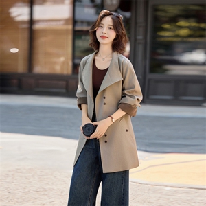 高级感藏青色翻领风衣外套女2025秋冬季宽松减龄拼色收腰气质大衣图片