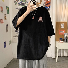 黑色