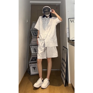 量大优 肌理感褶皱裂纹衬衫压皱套装 衬衫C2436-P45 裤K2438-P35图片