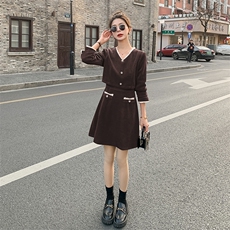 《现货新品》木耳花边假两件拼接修身显瘦两件套套裙，女装套装/套裙，曼琳思菲