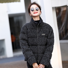绵羊毛90白鸭绒羽绒服女2025年冬新款宽松绵羊毛外套大衣时尚保暖，女装羽绒服，意芙