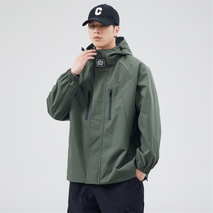 JK812 -P65新款现货户外连帽夹克男 冲锋衣外套图片