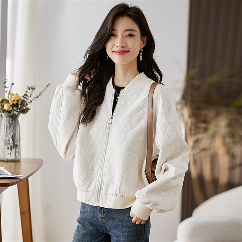 白色夹克外套女2025春秋款时尚宽松百搭休闲小个子菱格棒球服上衣,女装短外套,姿衣坊