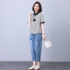 夏季T恤套装女2024年新款中年妈妈宽松时尚短袖休闲牛仔裤两件套，女装套装/套裙，叶笙衣