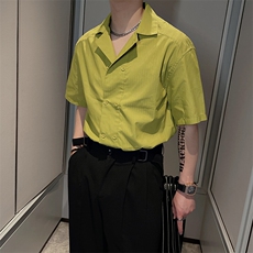 绿色