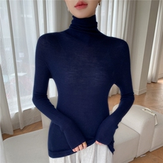 藏青色