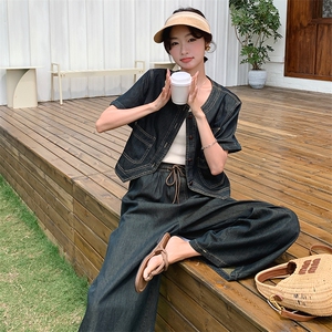 时尚复古牛仔套装女夏季2024新款短外套阔腿裤气质显瘦休闲两件套图片