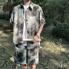 灰色