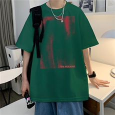 墨绿色