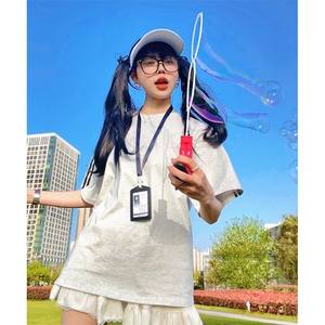 抖音得物品质二开240克宽松纯棉美式潮牌印花三条杠中性风短袖T恤图片