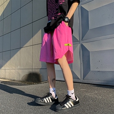 粉色