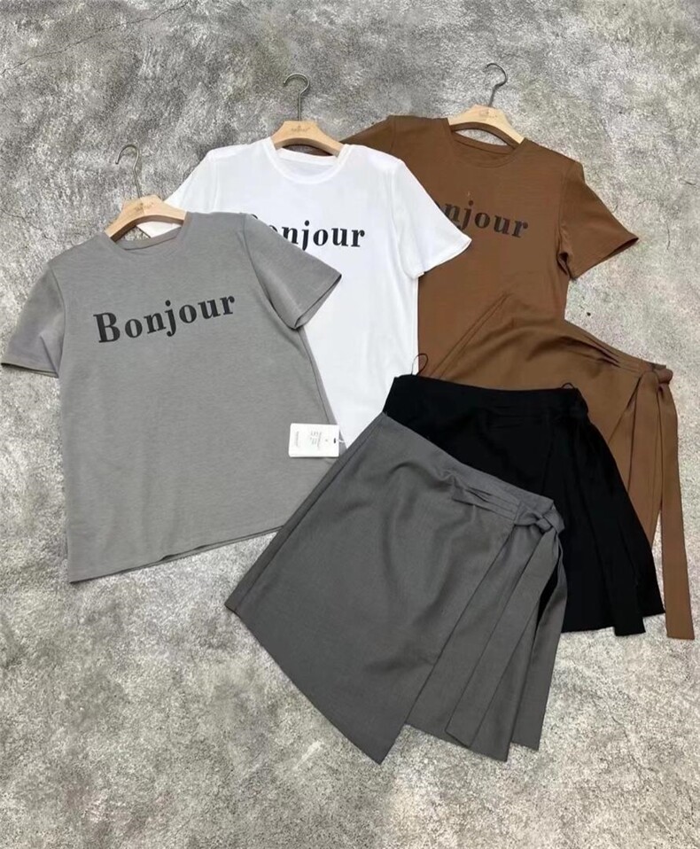 时尚休闲套装爆，女装运动套装，时尚靓姿