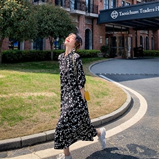 大货已出2021夏款小雏菊连衣裙262A-Y3931-P85-K138，女装连衣裙，Yologo