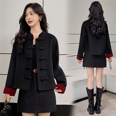 新中式盘扣短款双面羊绒大衣女25秋冬新款小个子红色羊毛呢外套，女装双面呢大衣，小荷流