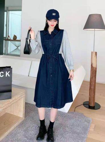 牛仔拼接连衣裙，女装连衣裙，雨恋依香