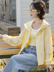 现货薄款透气轻薄连帽开衫多巴胺外穿通勤外套女，女装防晒衣，韩蔻秀