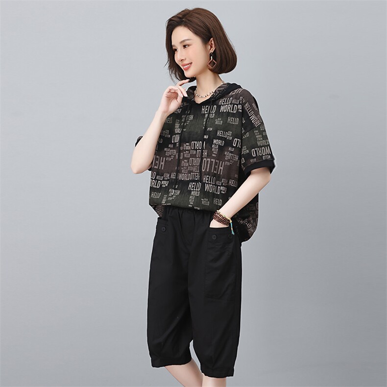 夏季冰丝休闲套装女2025新款夏装妈妈宽松洋气时尚短裤卫衣两件套图片