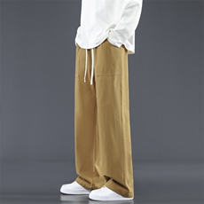 土黄色