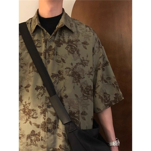 夏季街头复古碎花短袖衬衫女中性港风古着花短袖衬衣上衣外套潮牌图片