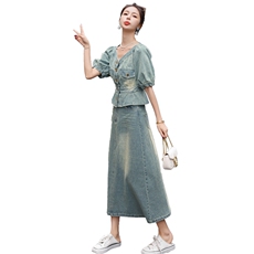 2023年夏季新款女装时尚休闲减龄上衣加半裙牛仔套装，女装套装/套裙，韩蜜菓