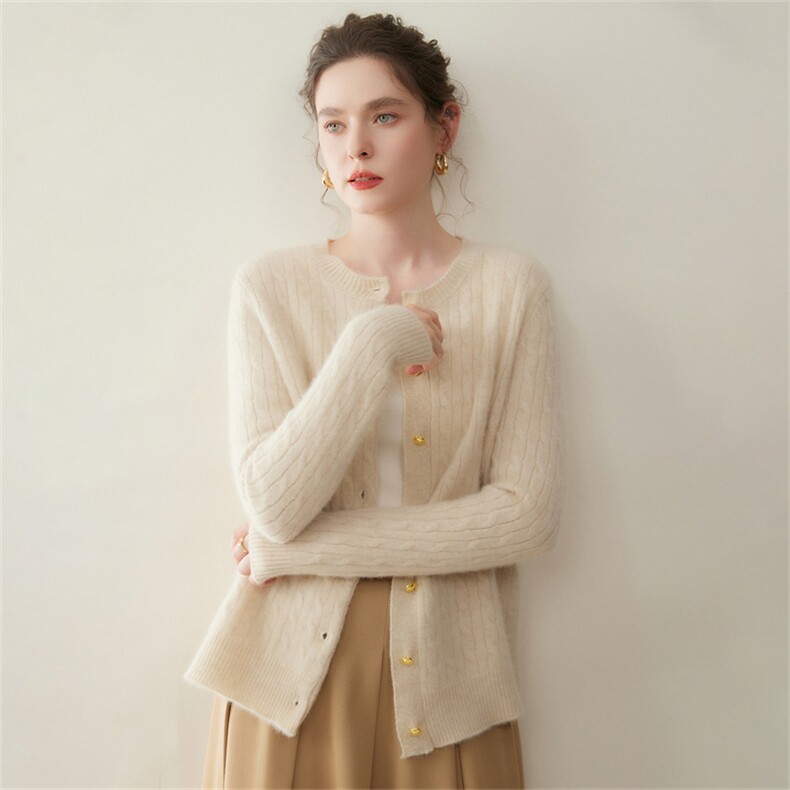2025年秋季新款麻花金扣针织圆领开衫时尚休闲通勤百搭图片