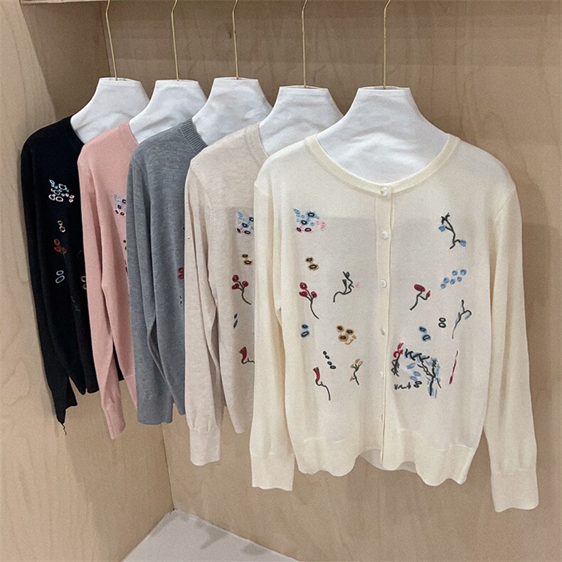 重工刺绣钩花精纺羊毛开衫女圆领拼色针织衫毛衣宽松休闲外套上衣,针织衫/毛衣,佰米娇羊绒