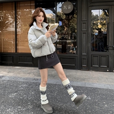 现货新款独特超好看短款羽绒服女款冬季立领面包服小个子羽绒外套，女装羽绒服，韩然一族