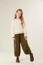 新款儿童羊绒毛衣秋冬保暖纯色简约圆领针织衫男女童时尚百搭上衣，童装儿童羊绒衫，跳跳羊儿童羊绒衫