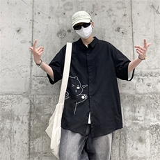 黑色