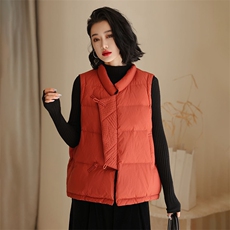 YGYL24款现货冬季时尚百搭90白鸭绒马甲，女装羽绒服，阳光伊恋