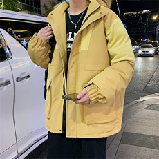卡其色
