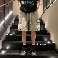 黄泥色