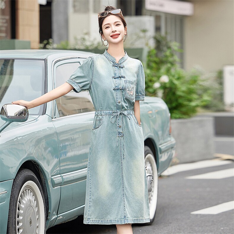新中式国风牛仔连衣裙女2024夏季款时尚洋气薄款收腰显瘦短袖裙子,女装连衣裙,依路服饰