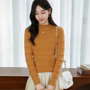 2025年秋季时尚百搭通勤简约休闲半高小坑条，女装针织衫/毛衣，彩羽羊绒