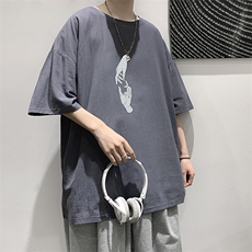 灰色