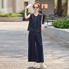 复古时尚蓝色牛仔搭配一整套女2025春秋新款休闲马甲阔腿裤三件套，女装套装/套裙，盈茜