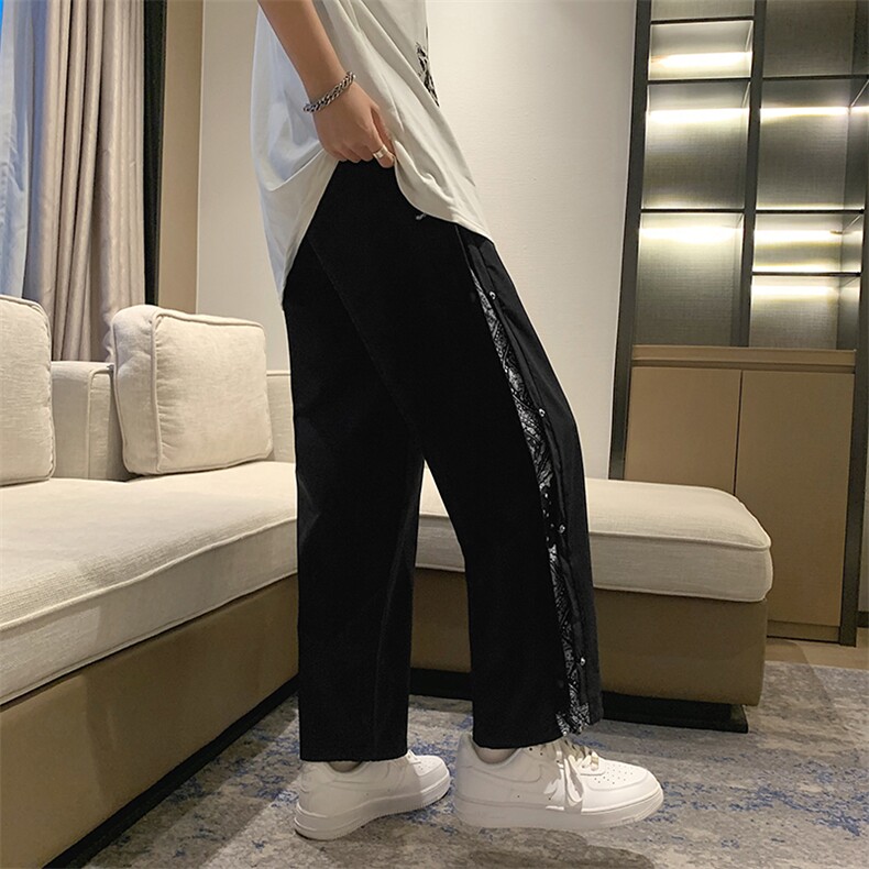 白色
