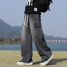 烟灰色
