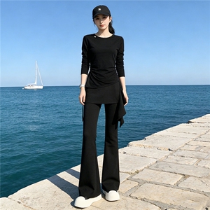 设计感时尚套装女春季新款收腰显瘦圆领长袖假两件修身长裤两件套图片
